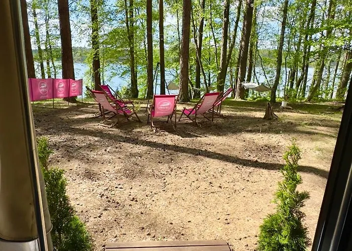 Caravana Juliana Hobby 545 Z Widokiem Na Jezioro Kemp Swaderki