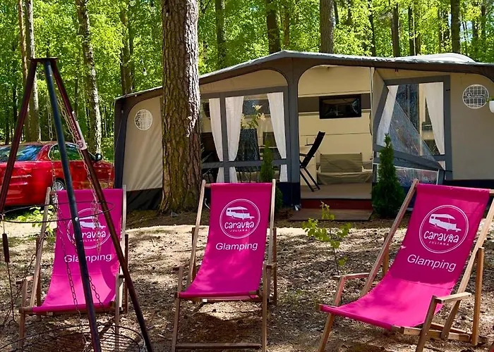 Kemp Caravana Juliana Hobby 545 Z Widokiem Na Jezioro